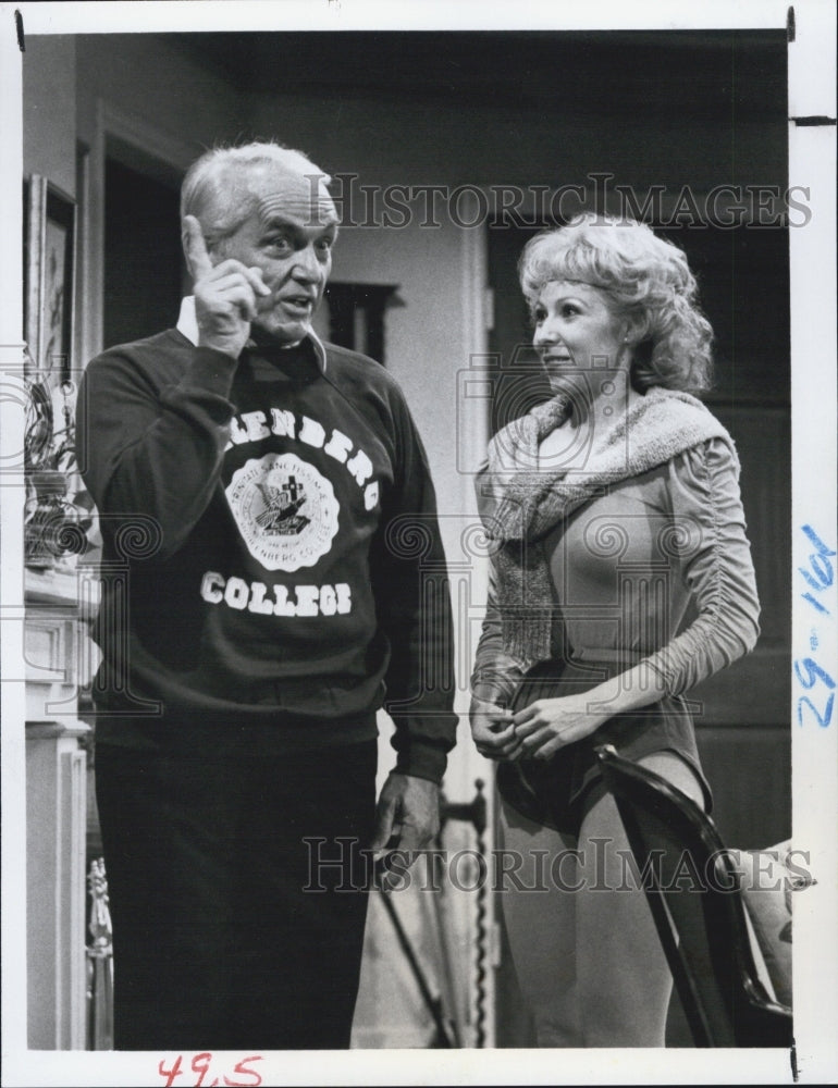 1983 Press Photo Ted Knight Too Close for Comfort - Historic Images