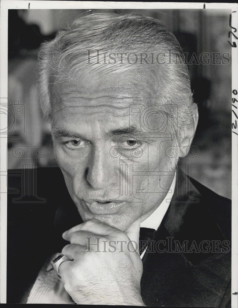 1977 actor Ted Knight - Historic Images