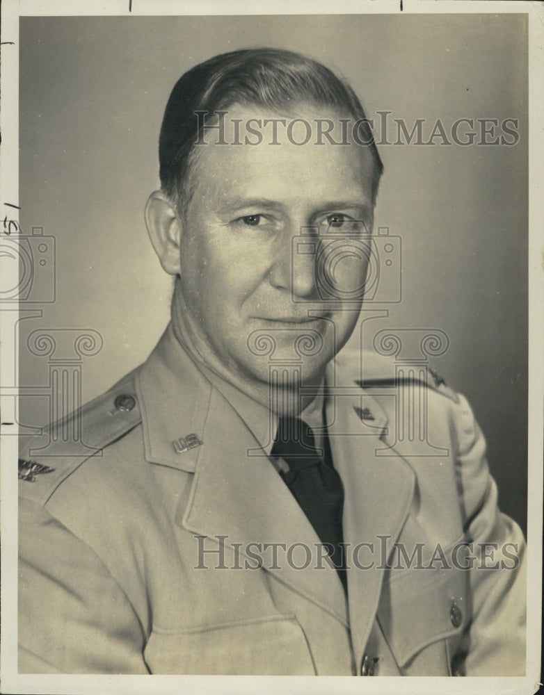 1986 Press Photo Robert Jackson Knight Jr Air Force Officer - Historic Images