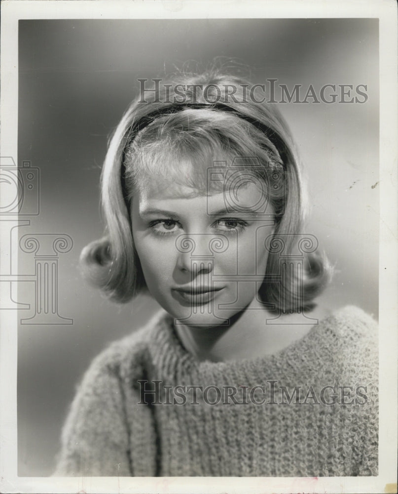 1966 Dark at the Top of the Stairs Shirley Knight - Historic Images