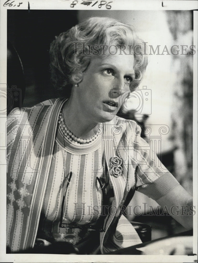 1977 Actress Nancy Marchand Lou Grant - Historic Images