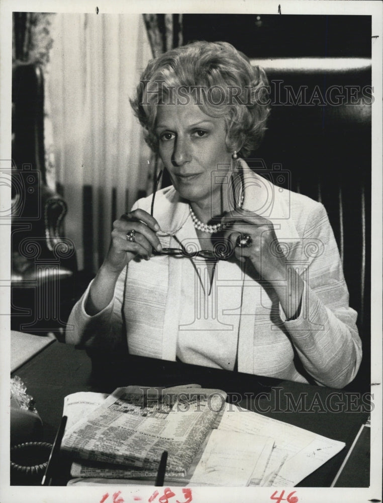 1977 Actress Nancy Marchand Lou Grant - Historic Images