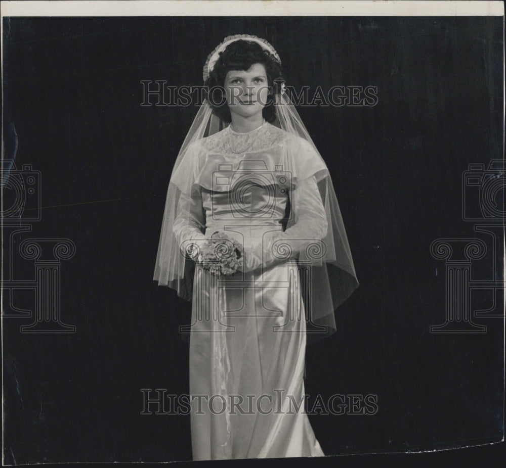 Press Photo Mrs F A Robarge - Historic Images