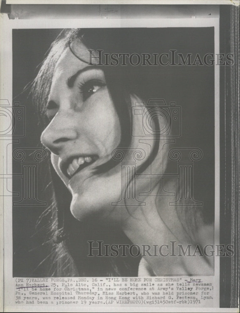 1971 Mary Ann Harbert During news Conference - Historic Images