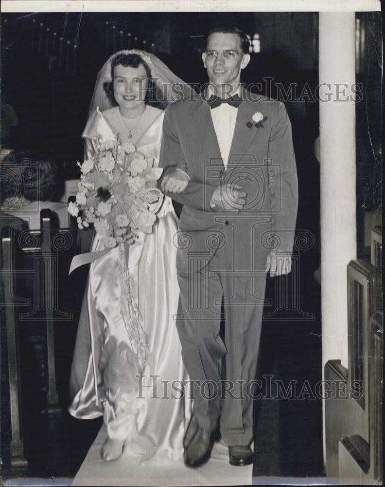 Press Photo Robert Robbins Married - Historic Images