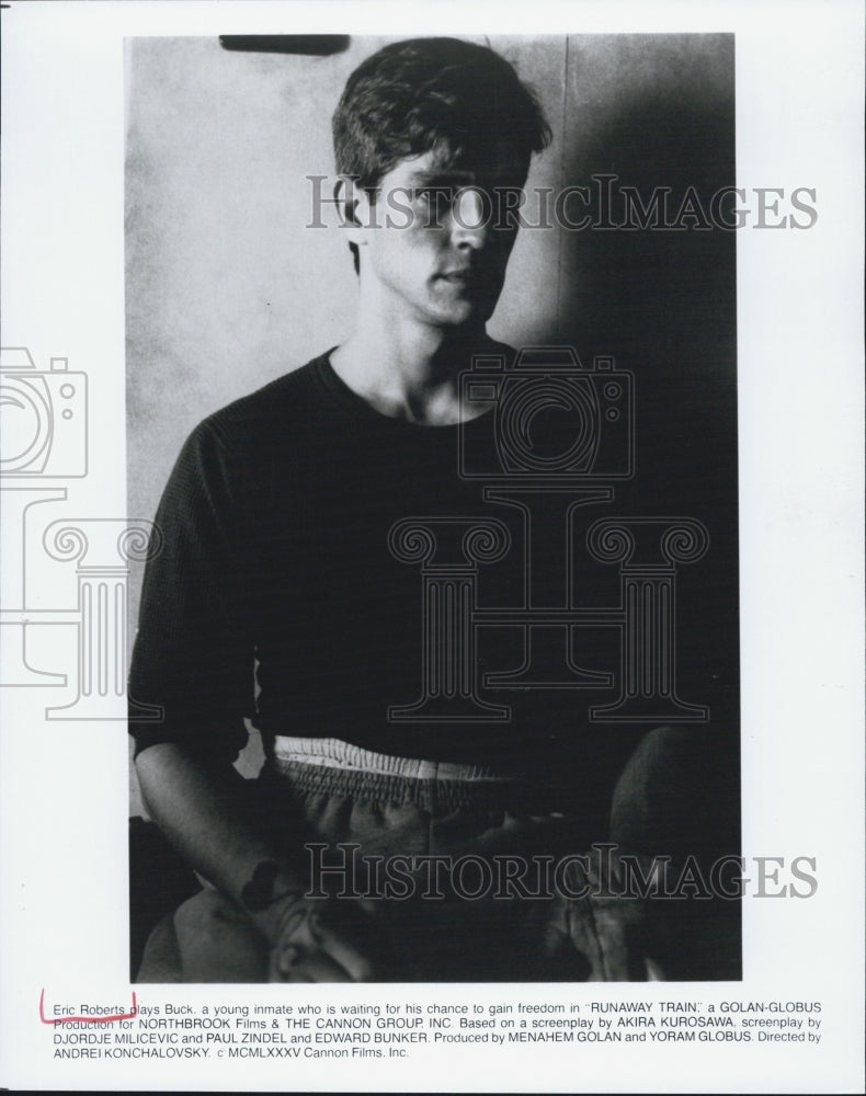 Press Photo Actor Eric Roberts Runway Train - Historic Images