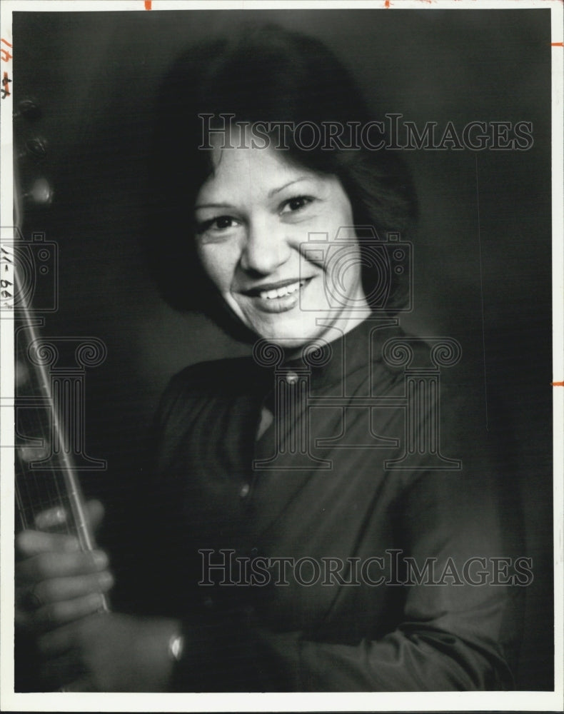 1978 Carol Gaddis Folk pop Country Singer - Historic Images