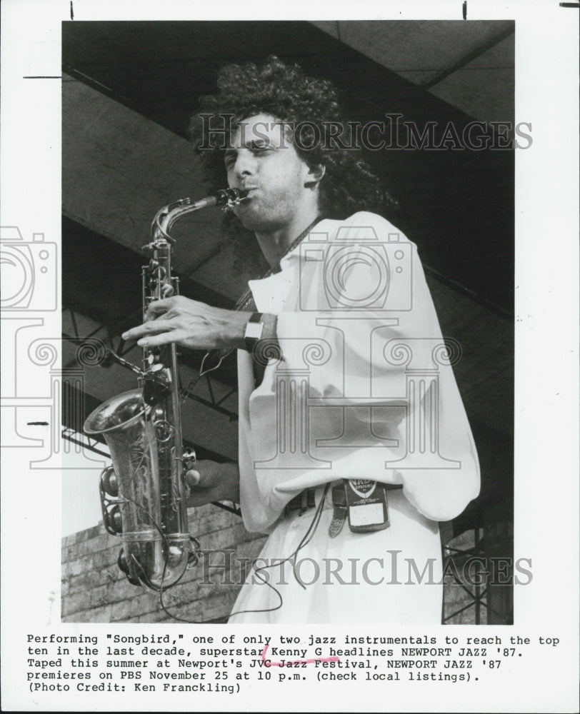 1988 Press Photo Musician Kenny G Performs Songbird At Newport JVC Jazz Festival - Historic Images