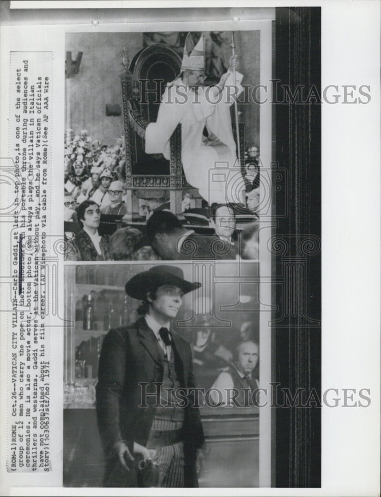 1971 Press Photo Actor Carlo Gaddi Vatican City Carrying Pope Paul VI Throne - Historic Images