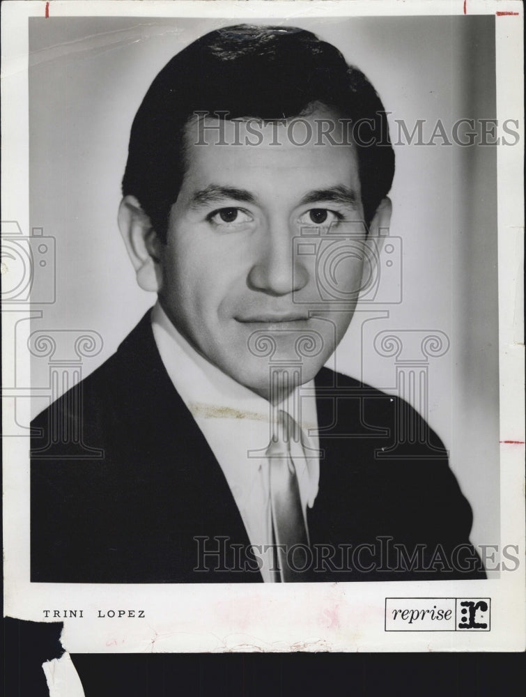 1965 Singer Trini Lopez 60&#39;s Guitarist Actor Musician Reprise Record - Historic Images