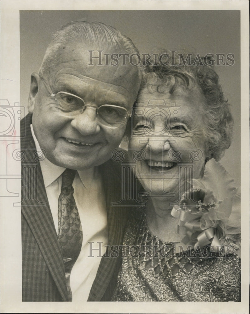 1962 Press Photo George J Knoll Evelyn Barton Rittenhouse,Mr Senior Citzn - Historic Images