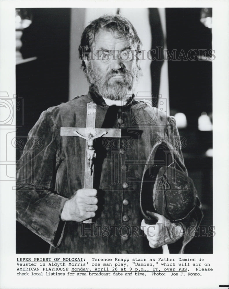 1981 Press Photo Terence Knapp Father Damien de Veuster "damien" - Historic Images
