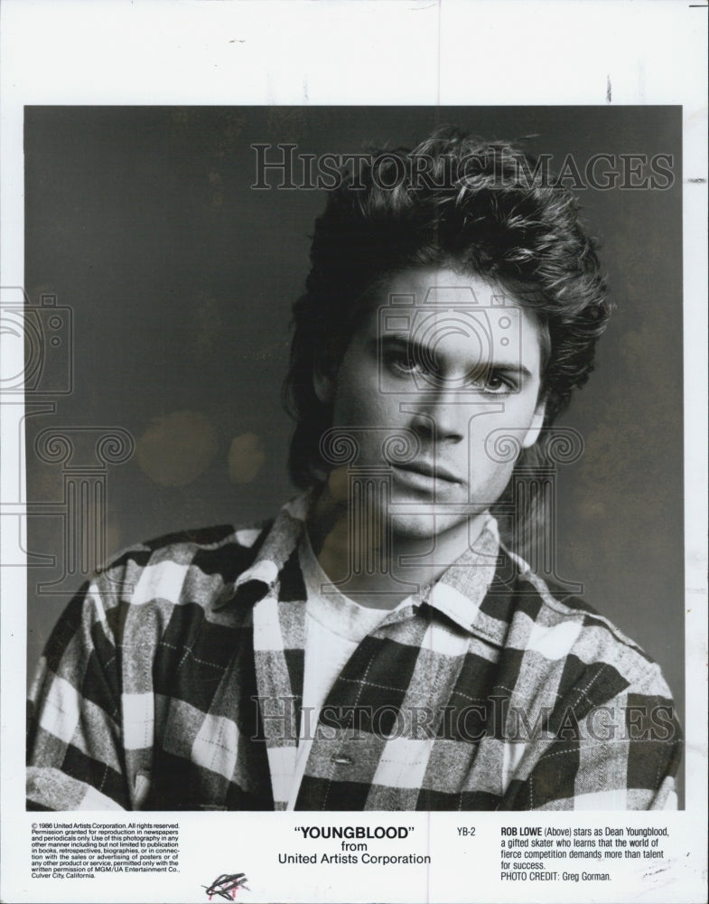 1986 Press Photo Rob Lowe in &quot;Younblood&quot; - Historic Images