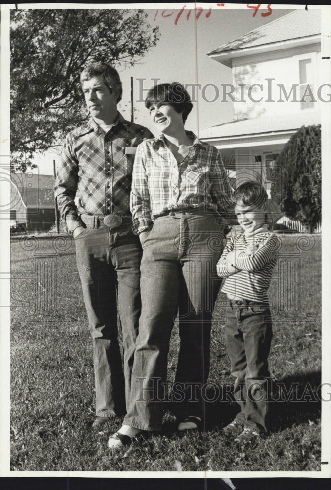 1980 Press Photo Gary, Ellen &amp; Aaron Dolan. - Historic Images