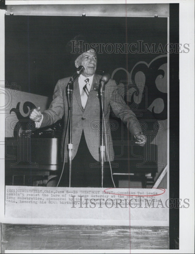 1970 Comedian Ted Lewis Performing At 80th Birthday Party - Historic Images