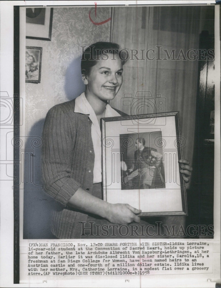 1958 Press Photo Ildika Lorraine Sacred Heart Student Heir to Castle - Historic Images