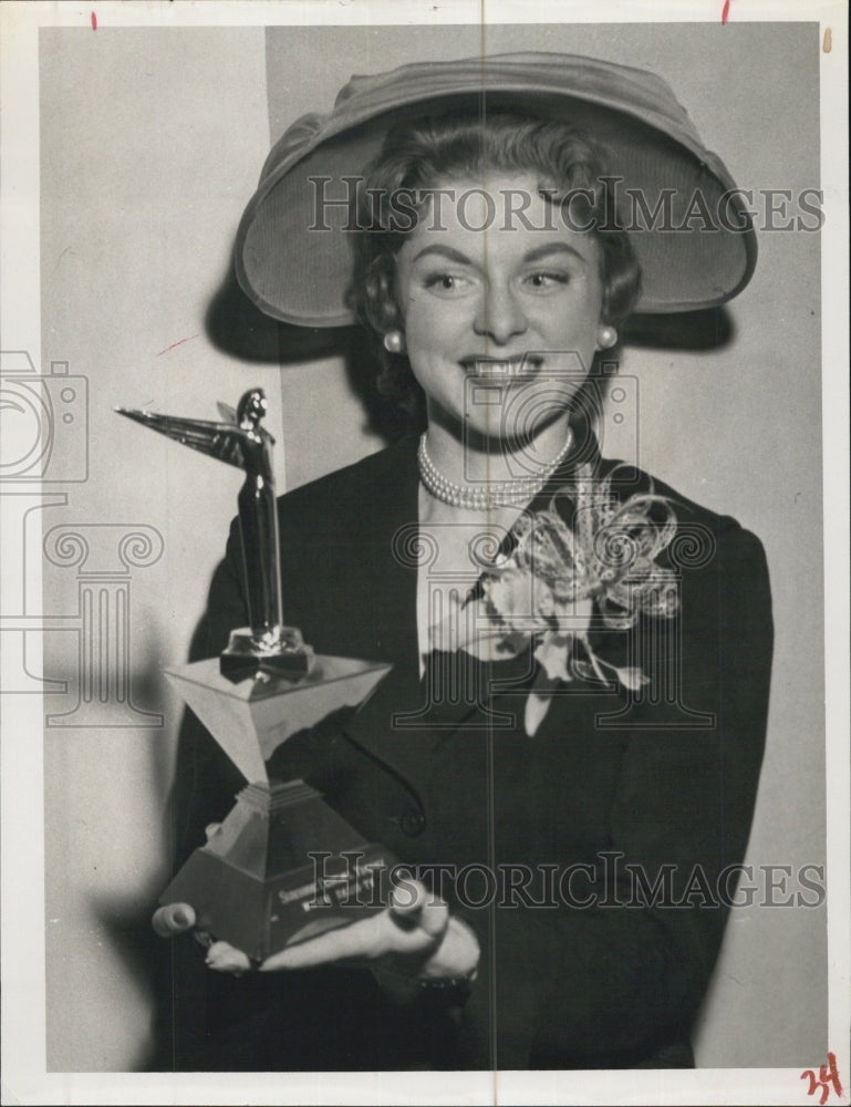 1957 Press Photo Miss Canada Dorothy Moreau - Historic Images