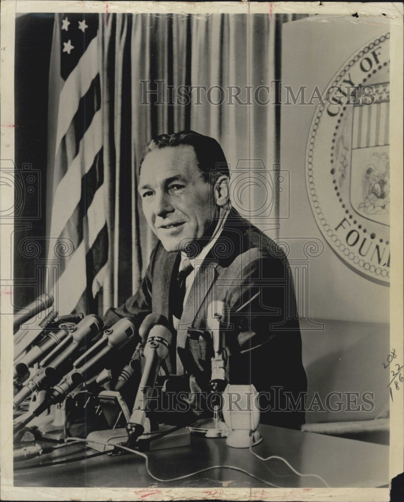 1966 Press Photo Mayor Sam Yorty LA - RSG60507 - Historic Images