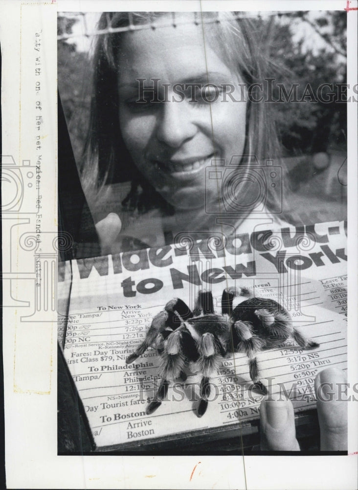 1974 Patty Pope, one of her pets is a Mexican Red Banded Taraniula - Historic Images