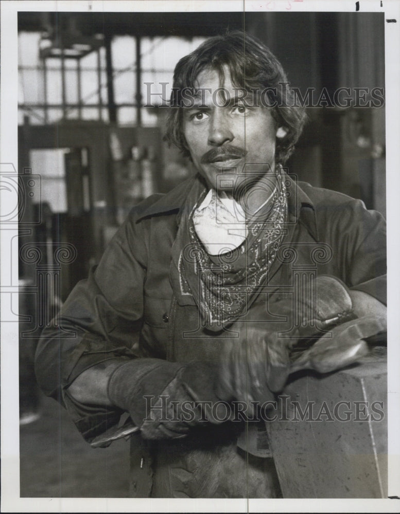 1977 Richard Yniguez "River of Promises" - Historic Images