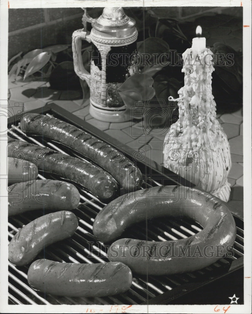 1976 Barbecue Spicy Sausage. - Historic Images