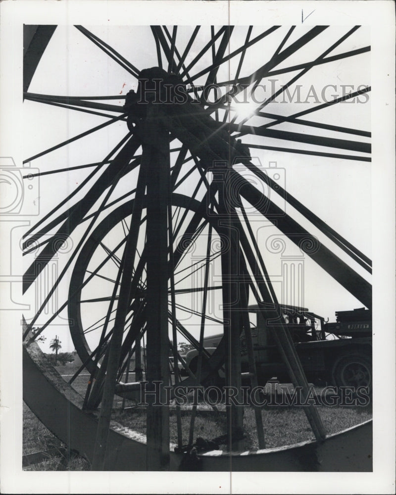 1964 Press Photo Florida Power Equipment - RSG60901 - Historic Images