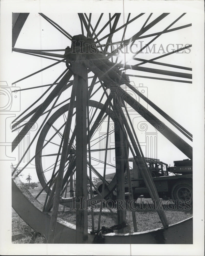 1964 Press Photo Florida Power Equipment - RSG60907 - Historic Images