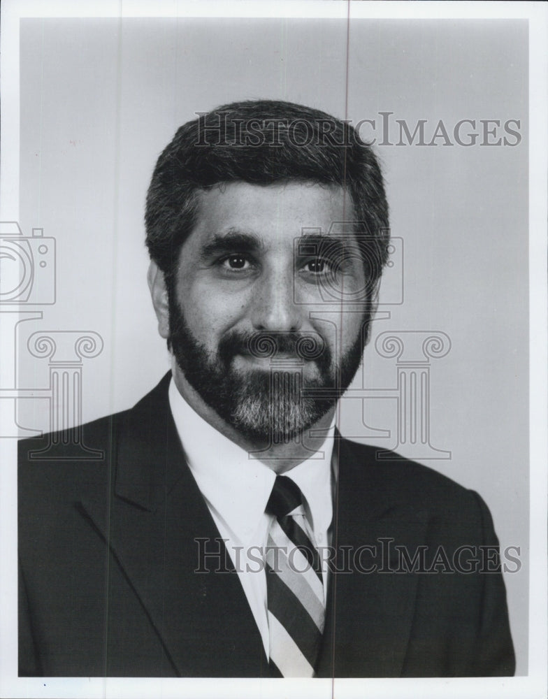1985 Press Photo Scott Barnett Regional Vice President Levenshon Company - Historic Images