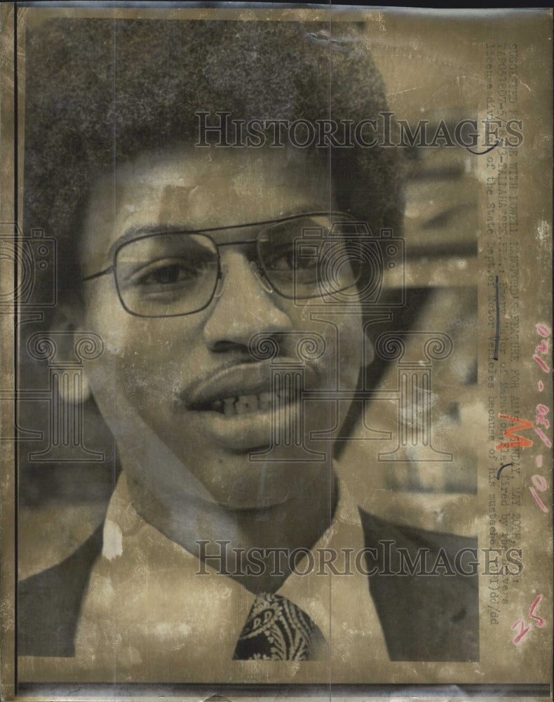 1973 Emery Major Marathon Florida Mustache Arrest - Historic Images