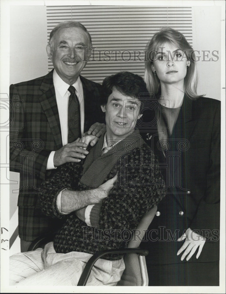 1992 Press Photo Actors Bill Macy,Todd Waring,Wendy kilborne - Historic Images