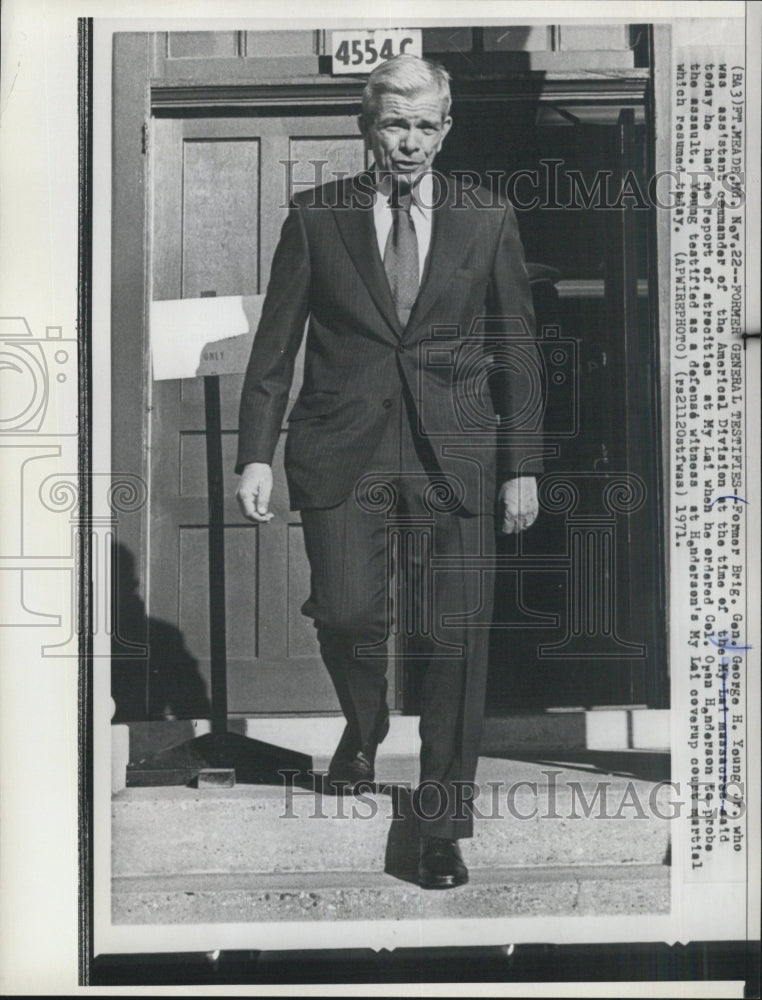 1971 Press Photo of Brig. Gen George Young Jr. of My Lat Massacre trial - Historic Images