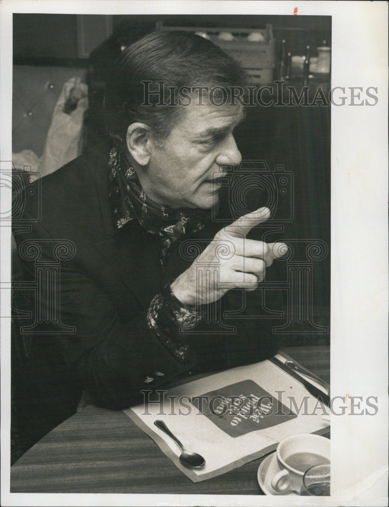 1974 Press Photo Actor Gig Young - RSG62183 - Historic Images