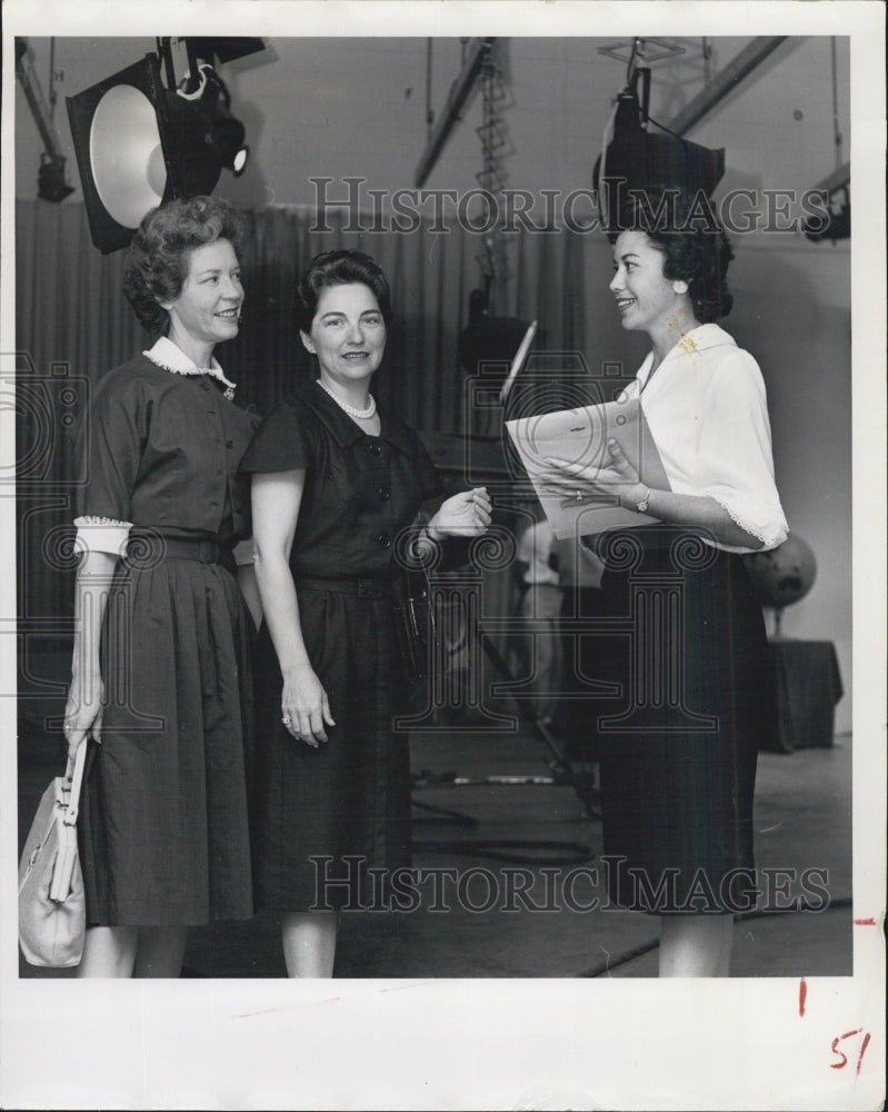 1961  Mrs. Ralph O'Brien, Mrs. Paul Hawkins & Mrs. Robert Shingler - Historic Images