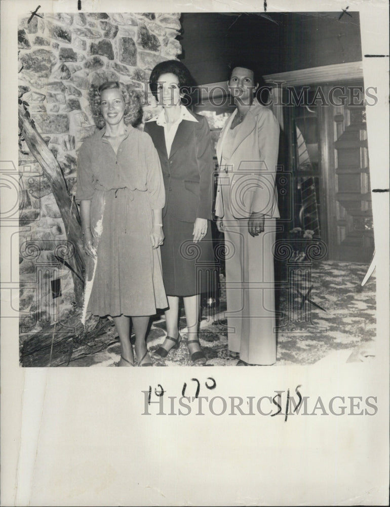1978 Charlene Adamek, Paula Hawkins and Diane Parker. - Historic Images