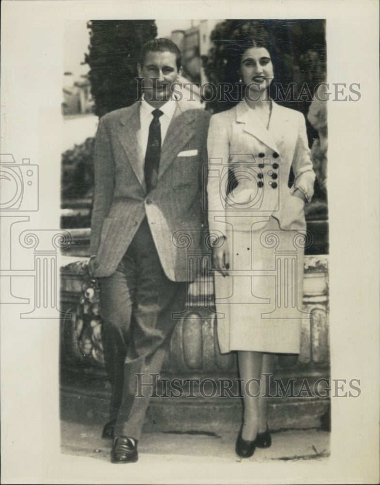 1950 Marques Marquesa De Villaverde of Spain On Honeymoon - Historic Images