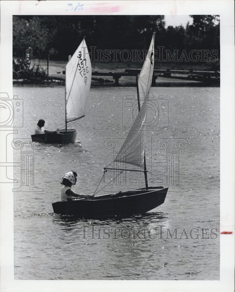 1964 Pat Lyons Frenchman's Creek Sailing Club - Historic Images