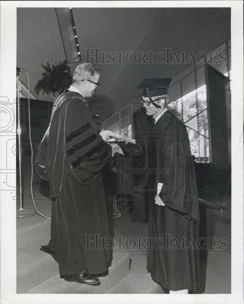 1965 Commencement exercises Florida Presbyterian college - Historic Images