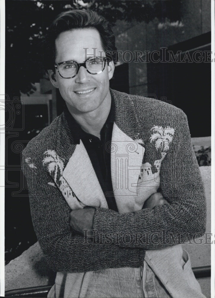 1990 Press Photo Actor Gregory Harrison The Family Man Angel Of Death - Historic Images