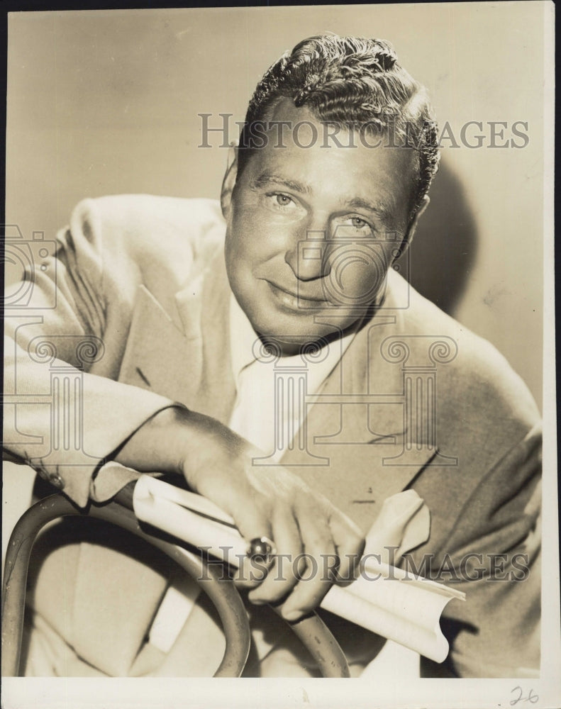 1965 Phil Harris, singer, comedian. - Historic Images