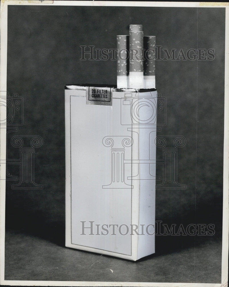 1973 Press Photo Cigarette shown in the picture. - RSG63917 - Historic Images