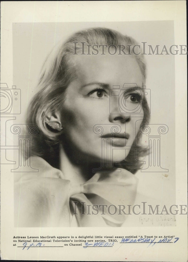 1962 Leueen MacGrath,  British actress and playwright. - Historic Images