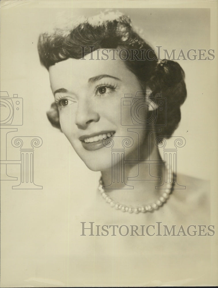 1955 Gisele MacKenzie Singer Actress - Historic Images