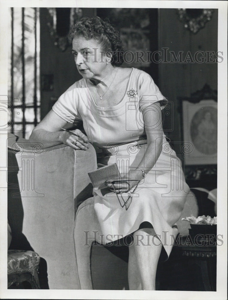 1960 Press Photo Mrs. O.L. Beach - RSG64395 - Historic Images