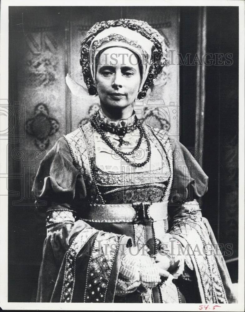 1972 Elvi Hale in "The Six Wives of Henry VIII" - Historic Images