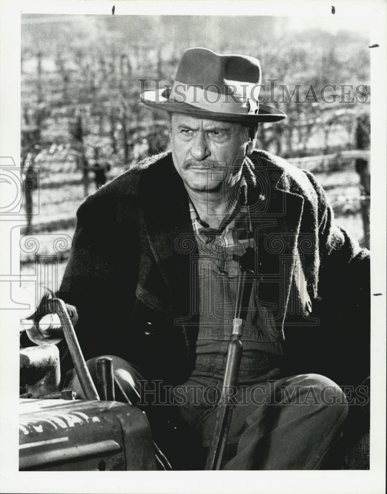 1980 Press Photo Eli Wallach in" The CBS wednesday night movies"-"Fugitive Famil - Historic Images