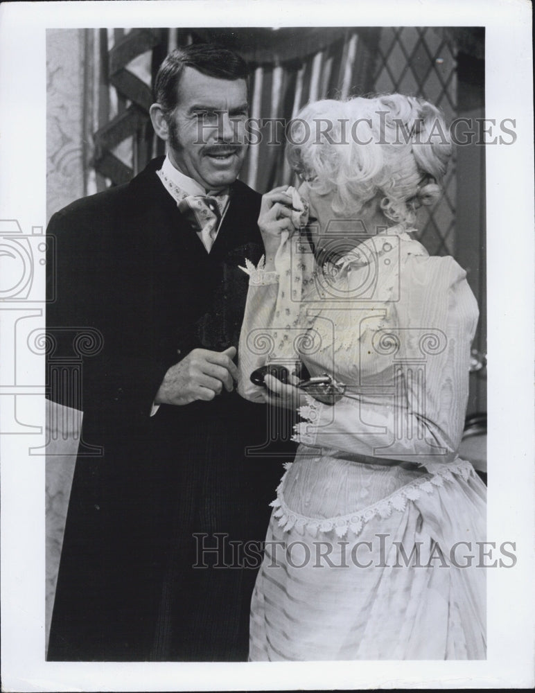 1970 Actor Fred MacMurray and Carol Channing. - Historic Images