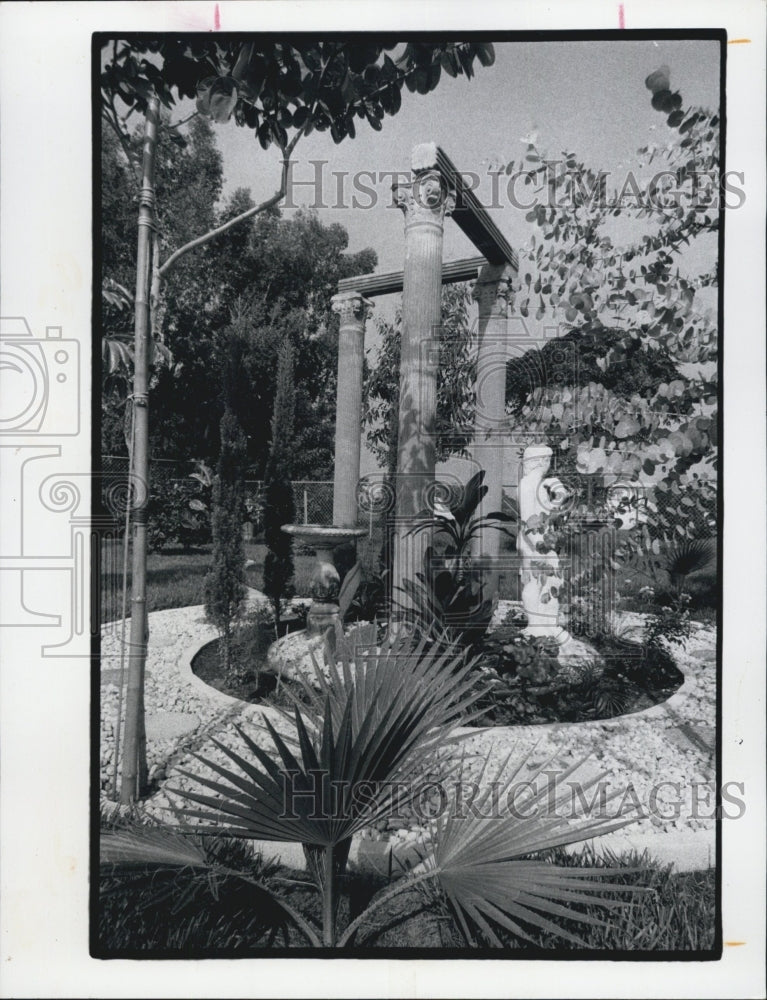 1974 Roman Garden/Columns/Statue/Flowers/Plants - Historic Images