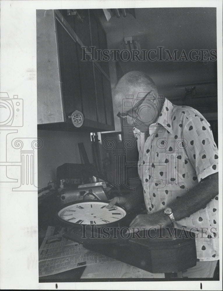 1978 E.W. Palmer/Hobby/Restoring Antique Clocks - Historic Images