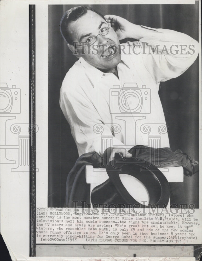 1955 Jonathan Winters Comedian Lands Television Show - Historic Images