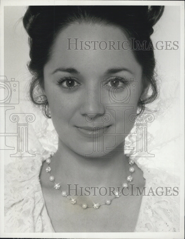 1977 Press Photo Victoria Mallory Young Restless - RSG66641 - Historic Images